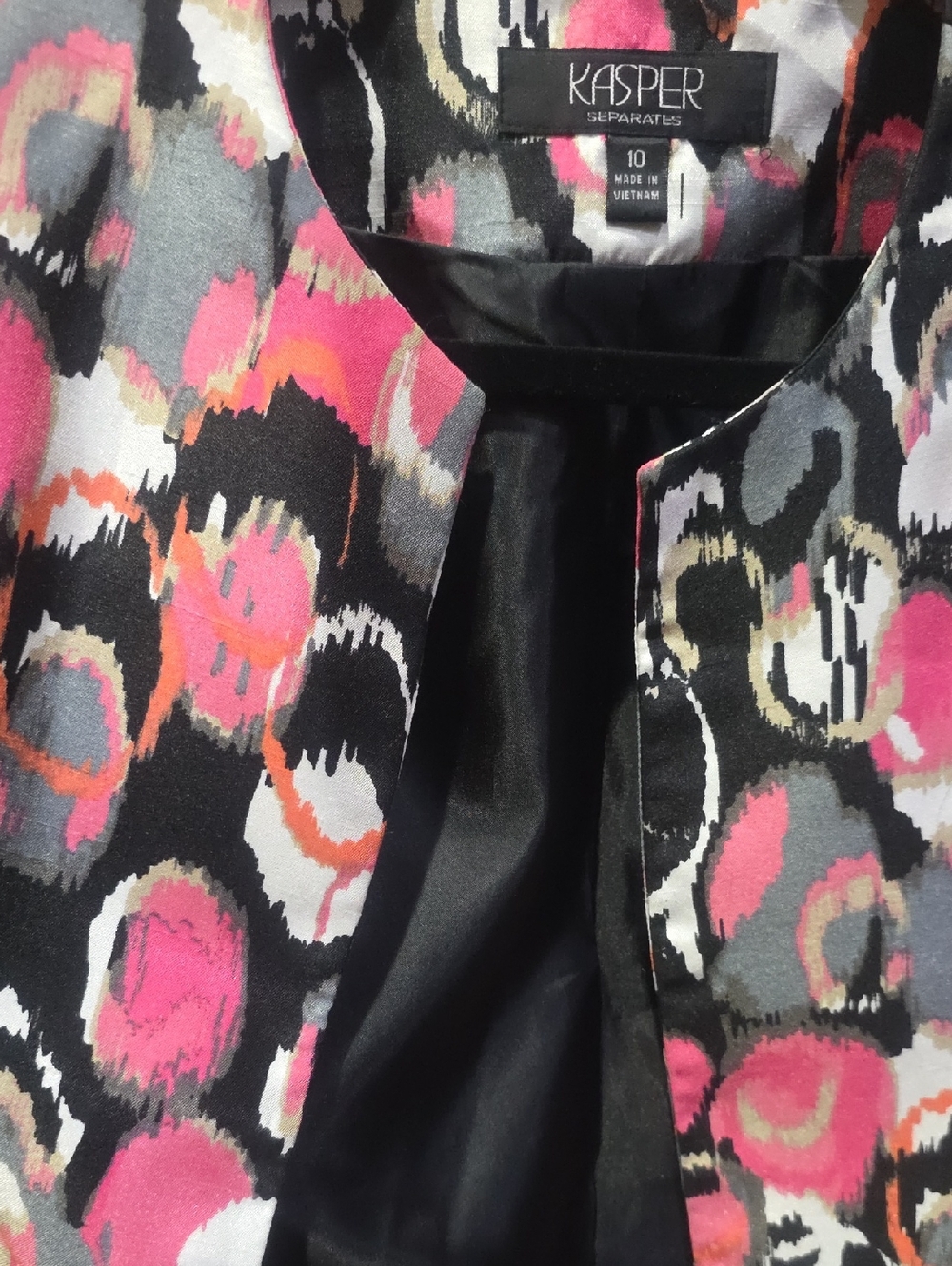 Kasper Black Jacket with Pink and Gray Abstract Print